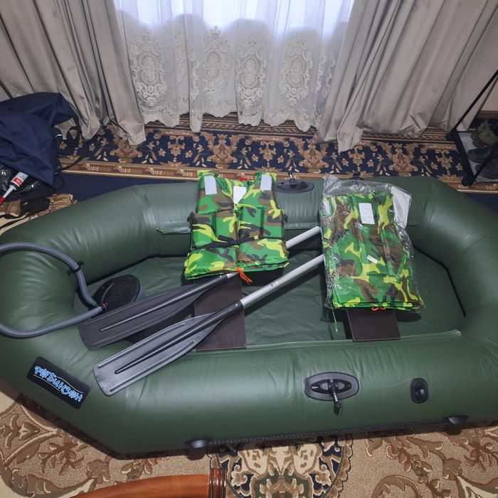 Надувная лодка Робинзон