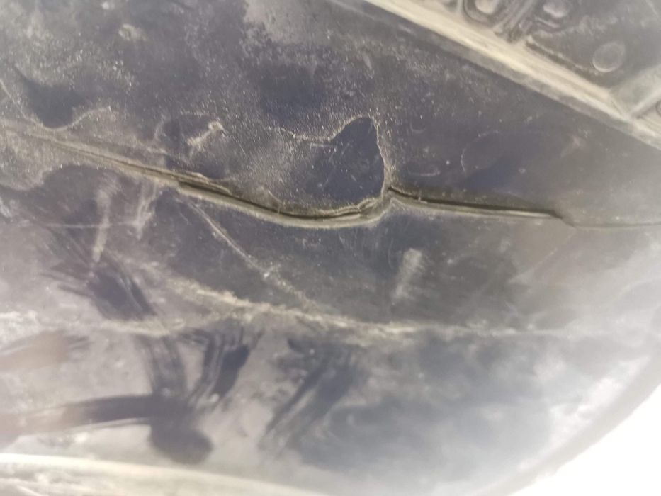 Емблема За Радиаторна Решетка Мерцедес-Бенц ЦЛС-Клас / Mercedes-Benz C