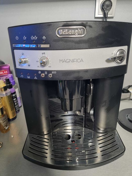 Кафемашина De Longhi