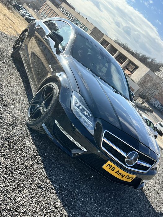 W218 CLS63 Amg Bi turbo V8 Дистроник Асистент