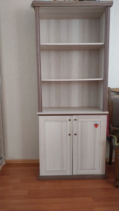 Подростковый гарнитур: кровать и шкаф
