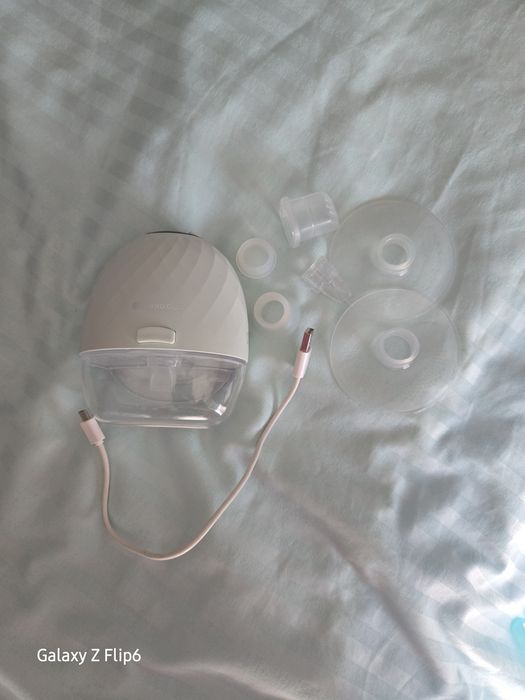 Електрическа помпа за кърма  kikka boo