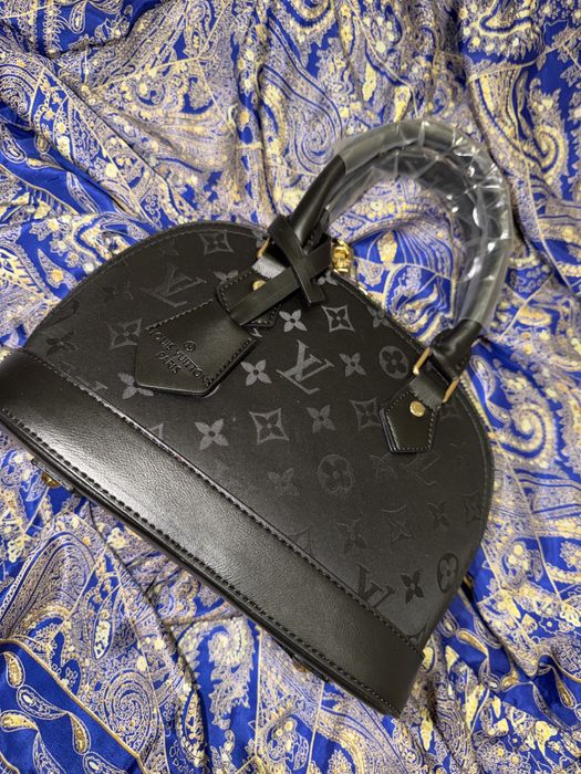 Geanta Louis Vuitton de dama