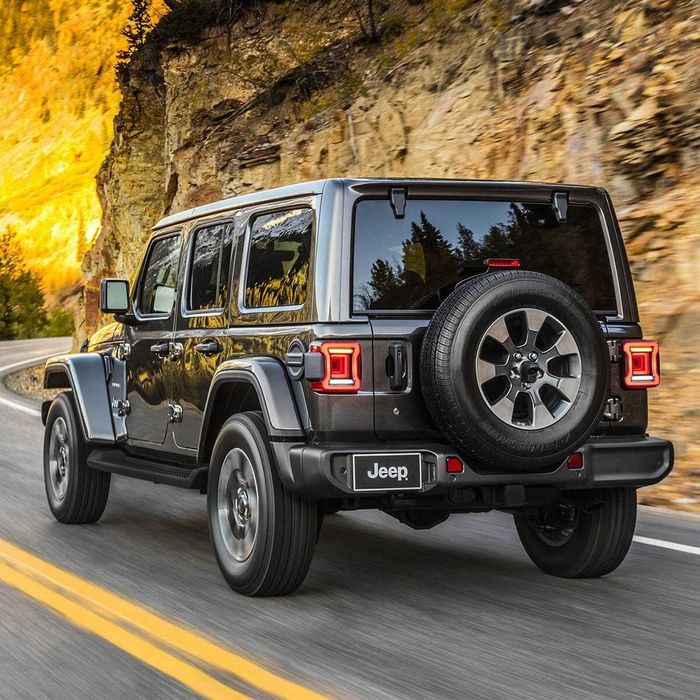 Комплект стопове с жълти мигачи за Jeep Wrangler JL 2018-