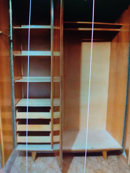 Шифонер из. Дерева