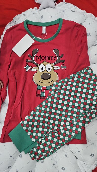 Pijamale tematice de Craciun pentru femei si bărbati