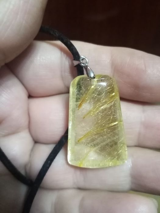 Кулон с камнем,, стрелы амура,,