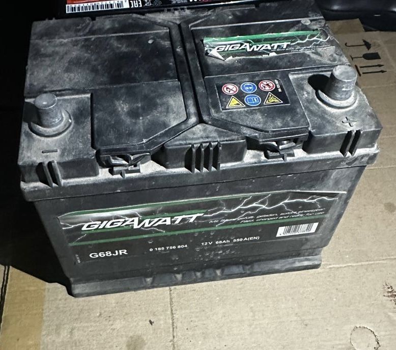 Продам рабочий аккумулятор 75