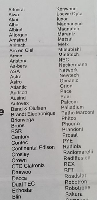 Vând telecomandă universală SUPERTEL