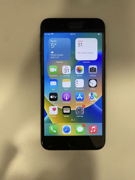 iPhone 8 Plus 64GB ID-xev526