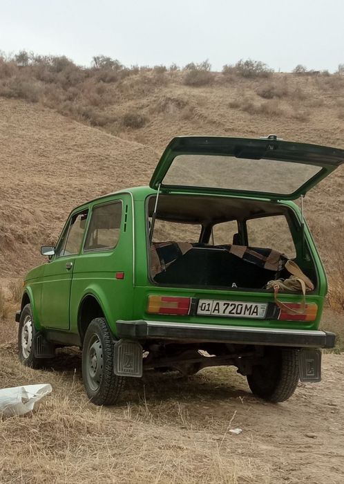 Продаётся Vaz 2121 Niva