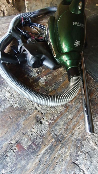 Пылесос,техника для дома