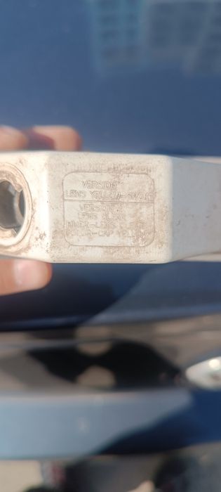 Продам левый поворотник Passat B6