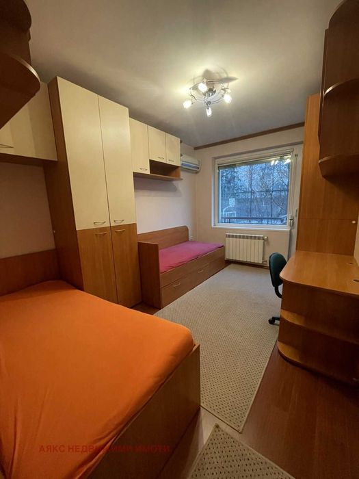 Дава се под наем Тристаен апартамент в София, Дианабад - 100 кв.м за 800.7 € - Снимка #3