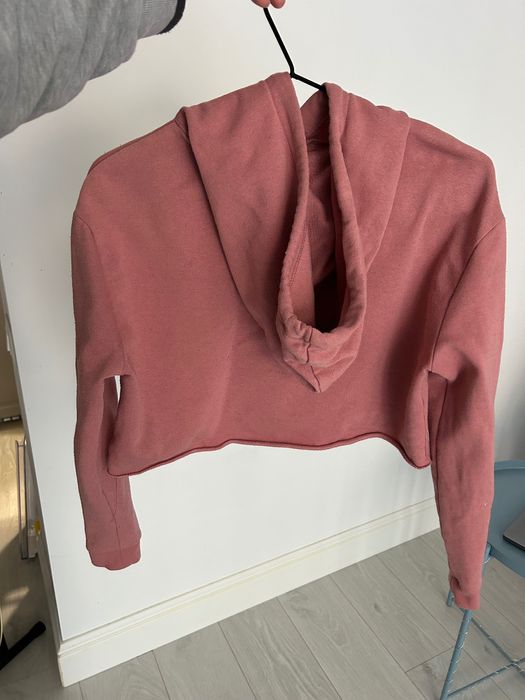 Горни дрехи-всички по 10 лв