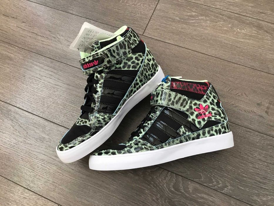 ЦЕНА ПОДАРЪК!!! Оригинални кецове Adidas Originals * 36