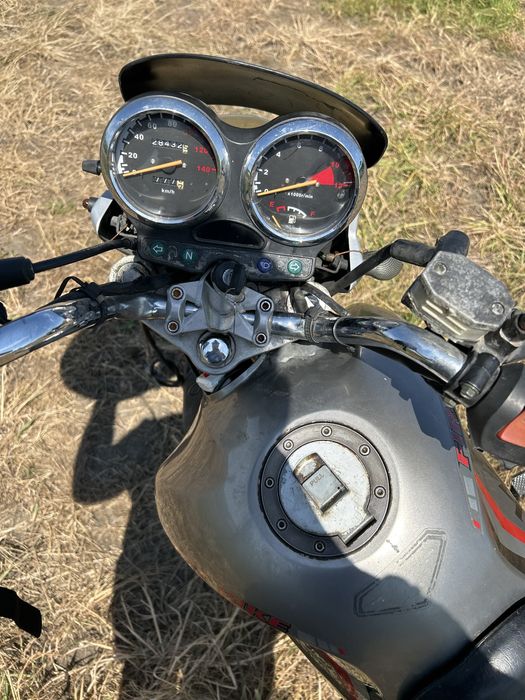 Motocicletă de vînzare 850€ negociabil