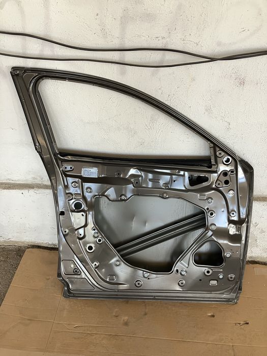 Предна лява врата за Mazda CX3 Мазда ЦХ3  2015г-