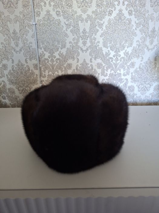 Продам шапку норковую
