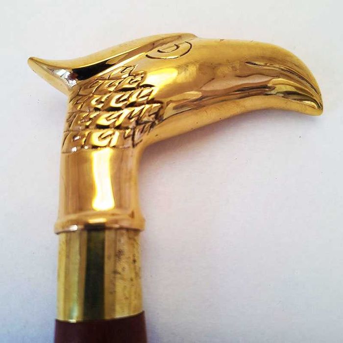 Първокласни бастуни с бронзови дръжки и тиково дърво