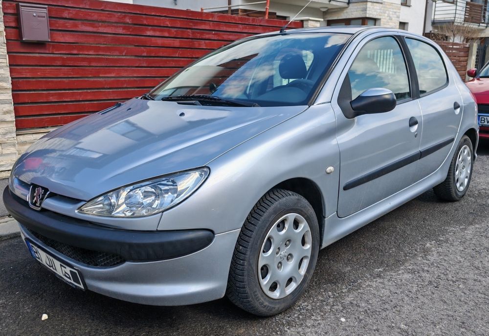 Peugeot 206 - 1.4 benzina