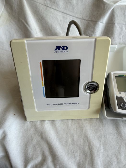 Tensiometru sanitas cura Med
