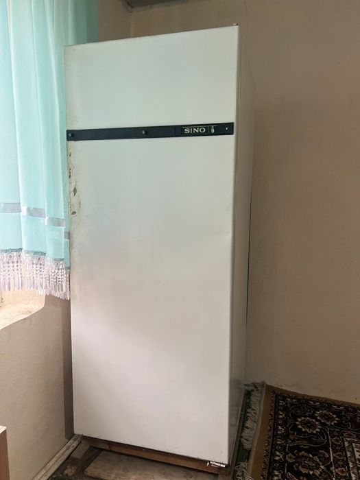 Холодилник Сино нормалный состаяние