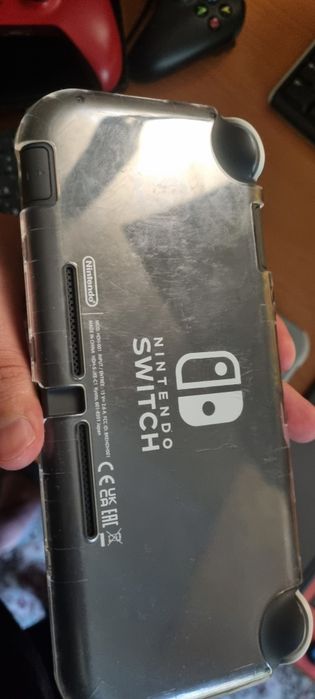 Nintendo switch lite - не прошитые, не забанены. Всё работает