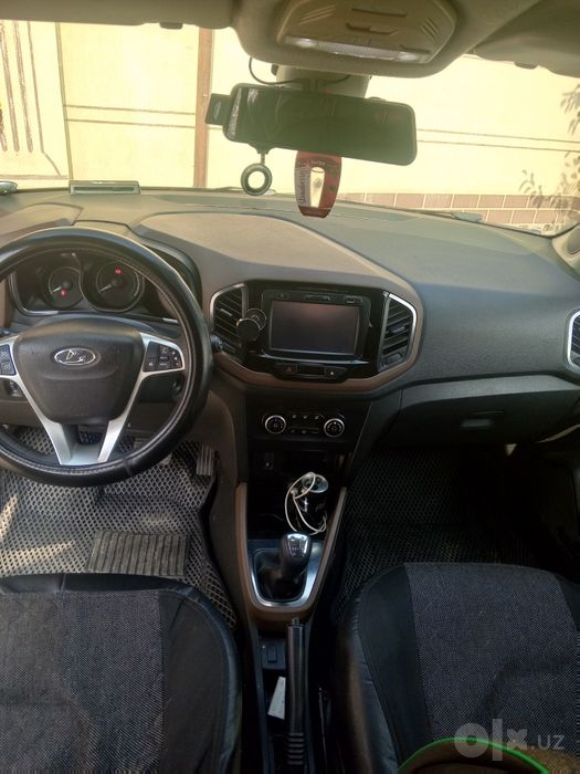 Lada Xray сотилади