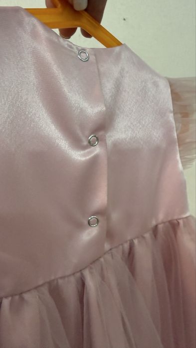 Продам детские платья нардяные