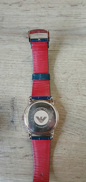 Часовник Emporio Armani