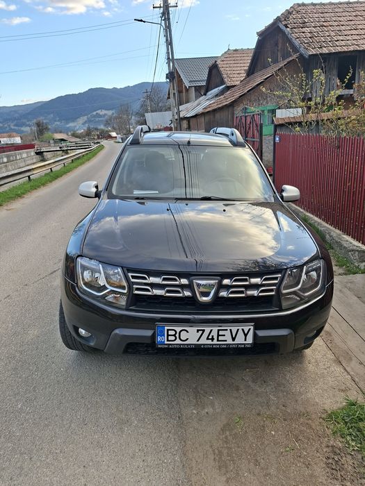 Vand sau schimb duster 4x2 2014 toate actele valabile