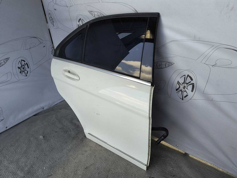 Ușă Spate Dreaptă Mercedes-Benz C-Class W204 Sedan Alb Cod Culoare 650 2011 / [2007-2014] / A2047302200 (11H)
