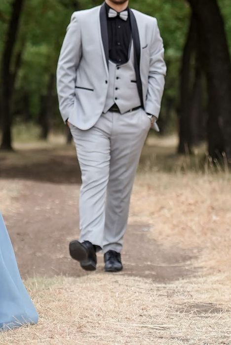 Мъжки костюм