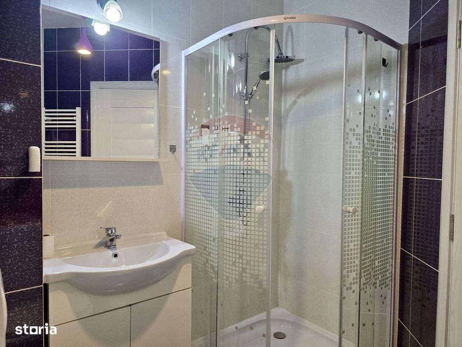 Apartament cu 3 camere de închiriat I Cristian