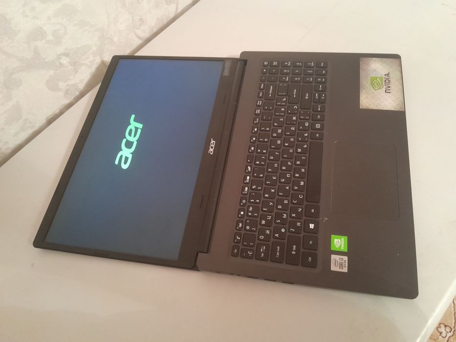 Продам ноутбук Acer
