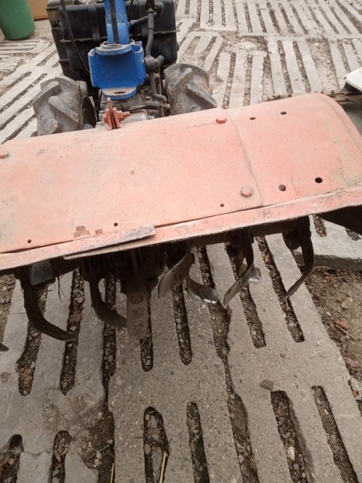 Vand motocultor și cositoare