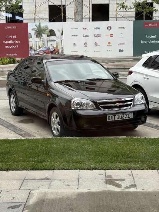 Lacetti 1.8 mexanika sotiladi