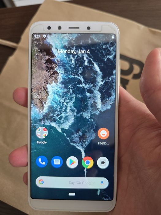 Xiaomi Mi A2 Перфектен