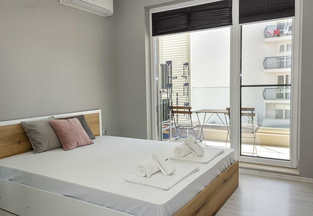 Дава се под наем Двустаен апартамент в к.к. Св.Св. Константин и Елена - 60 кв.м за 650 € - Снимка #10