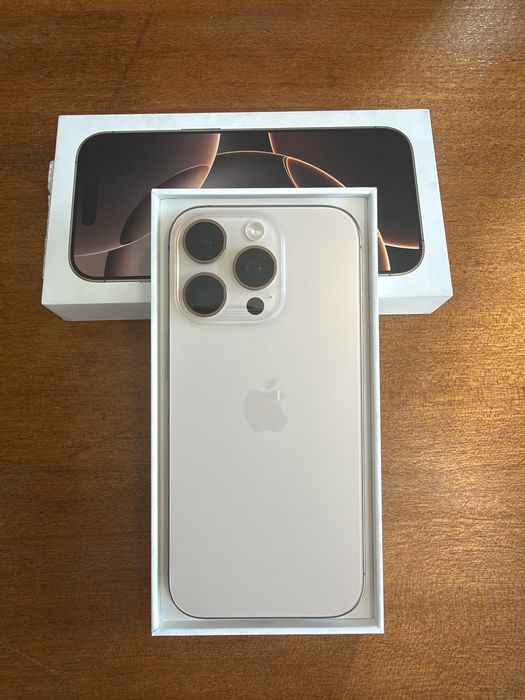 Продавам Iphone 16 pro Desert Titanium 128 GB