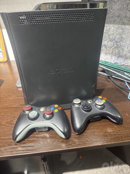 Xbox 360 120gb.