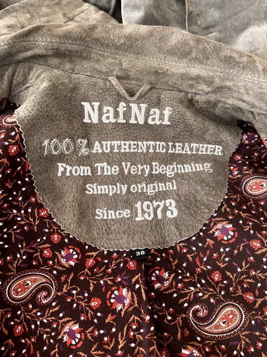 плащ цвета хаки