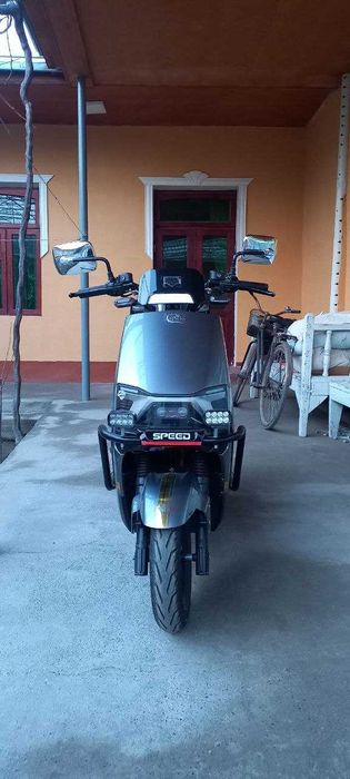 Running Elektroskuteri sotiladi