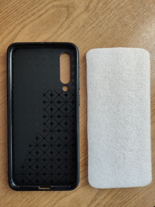 Чехол новый на телефон XIAOMI