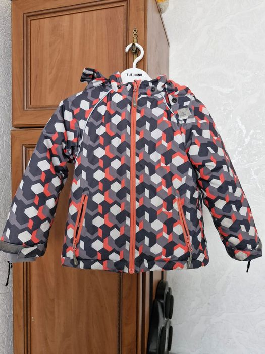 Продам куртки детские для мальчика