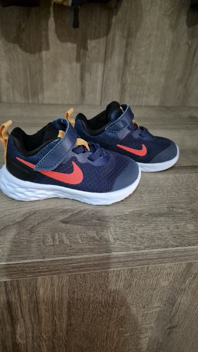 детски маратонки Nike 22. номер