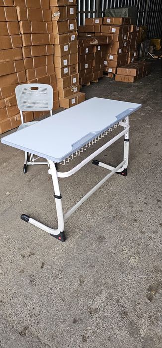 Школьные парты