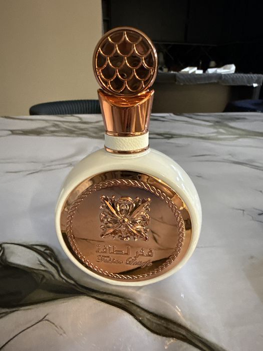 Lattafa Fakhar White