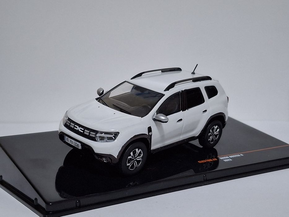 macheta dacia duster 1:43 modificat
